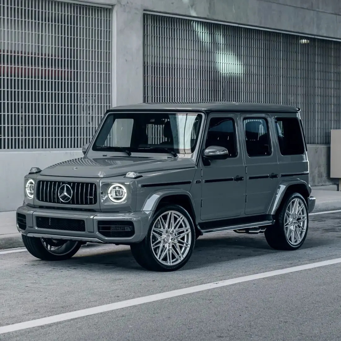 Choose with the whole car in view